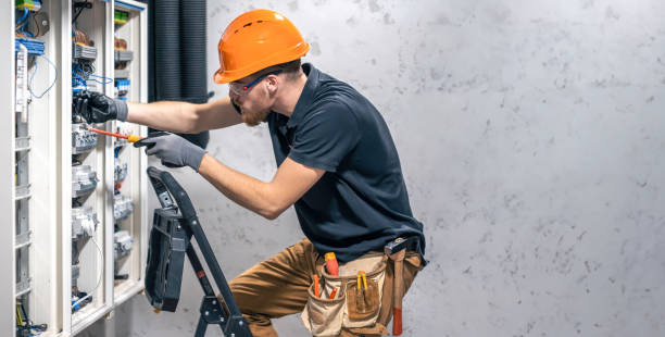 Electrical Outlet Repair in Slater, IA